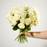 24-fairtrade-white-roses 2